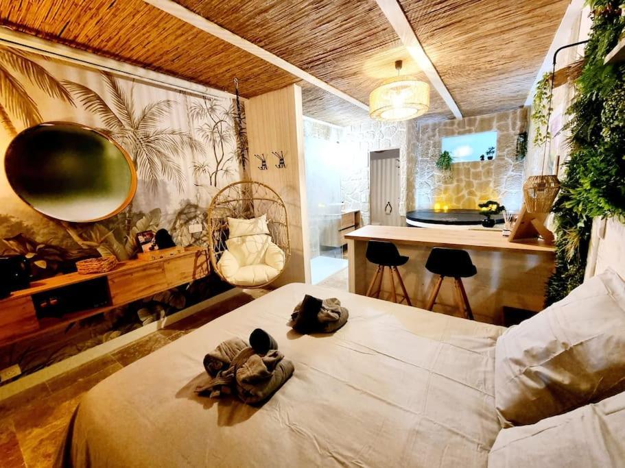 Les Spas De La Mer, Suite & Spa, Love Room, Plein Coeur Du Grau Le Grau-du-Roi Extérieur photo